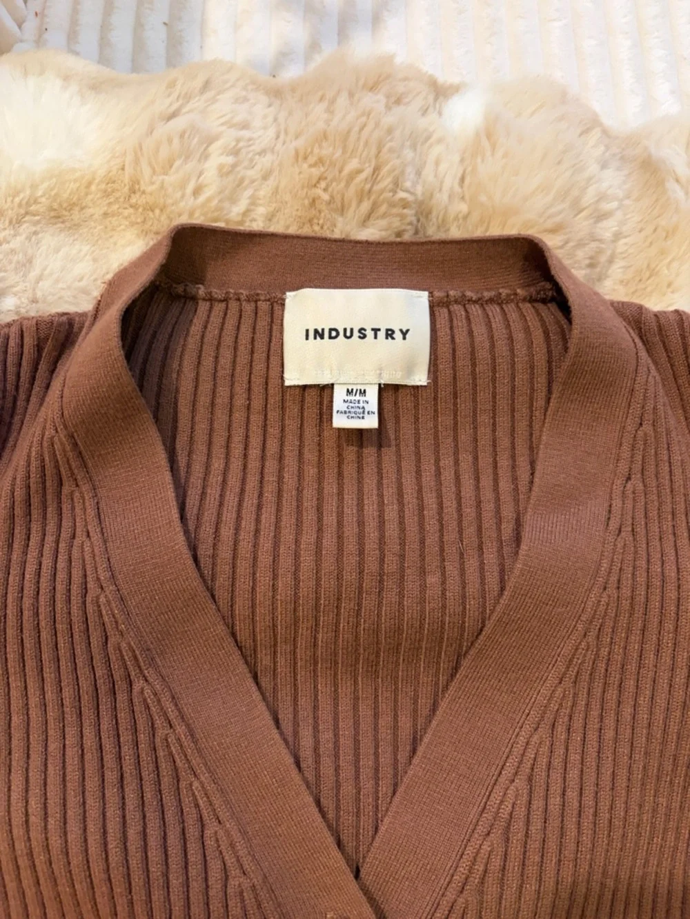 INDUSTRY Brown Ribbed Puff-Sleeve Cardigan size medium